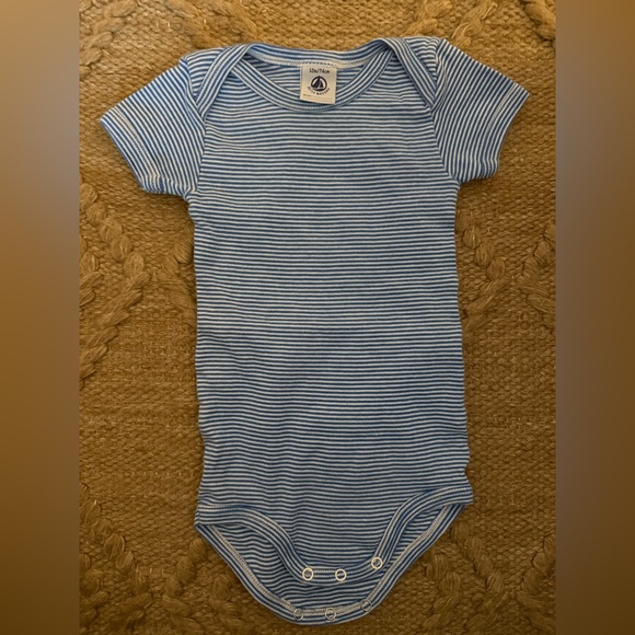 Petit Bateau Other - Petit Bateau onesie / bodysuit EUC 12 months